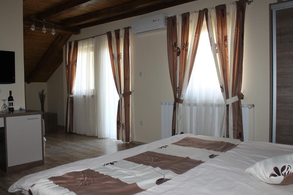 Rooms & Apartment Vinia Bjelovar Cameră foto